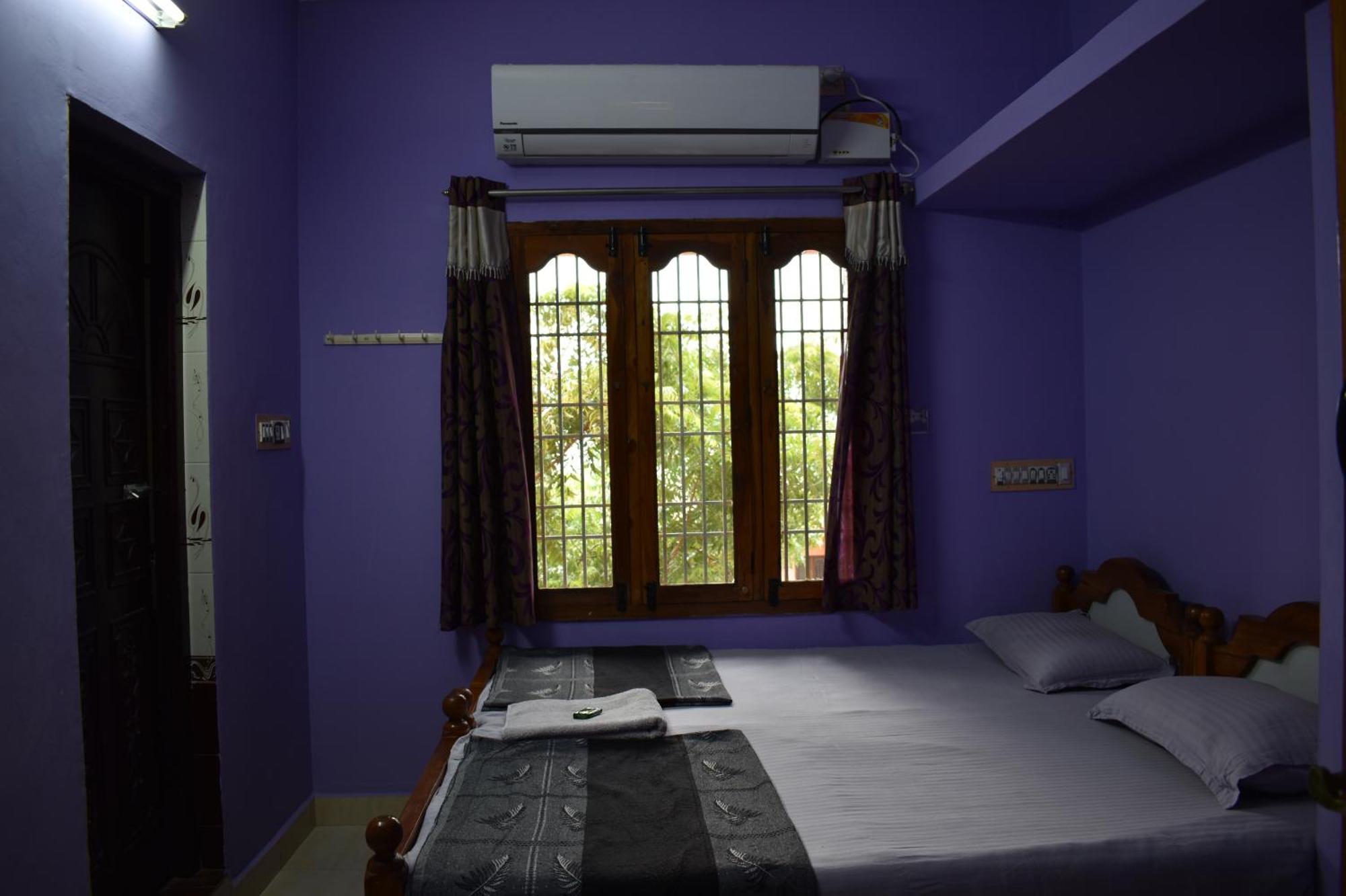 Rainbow Guest House Tiruvannāmalai Esterno foto