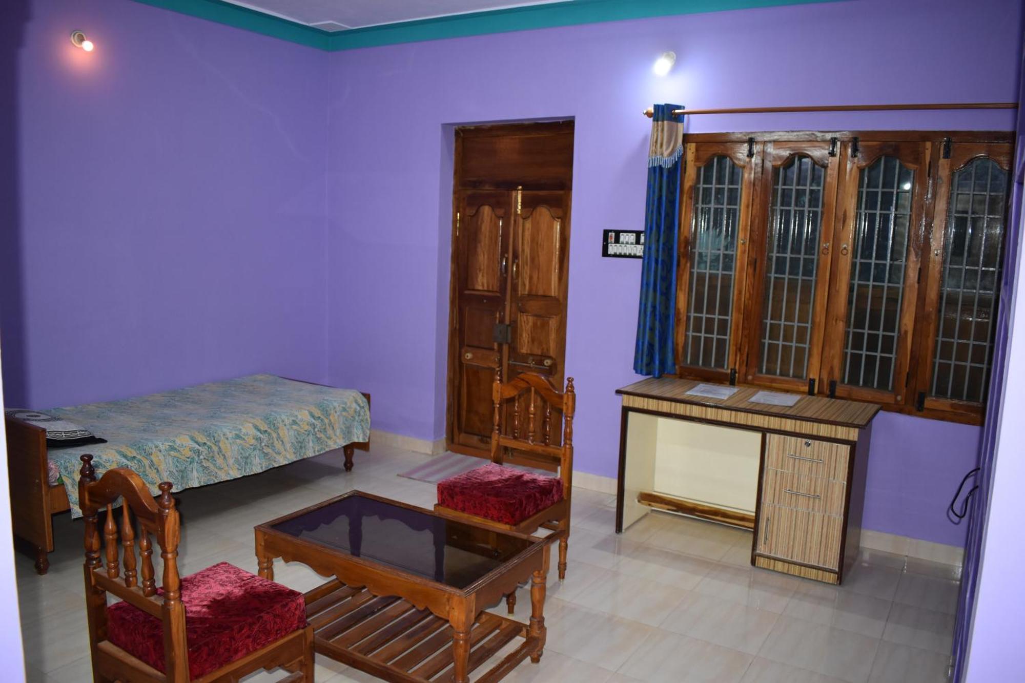 Rainbow Guest House Tiruvannāmalai Esterno foto