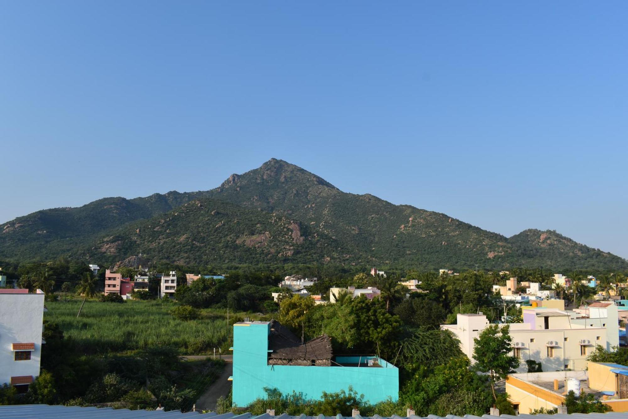 Rainbow Guest House Tiruvannāmalai Esterno foto