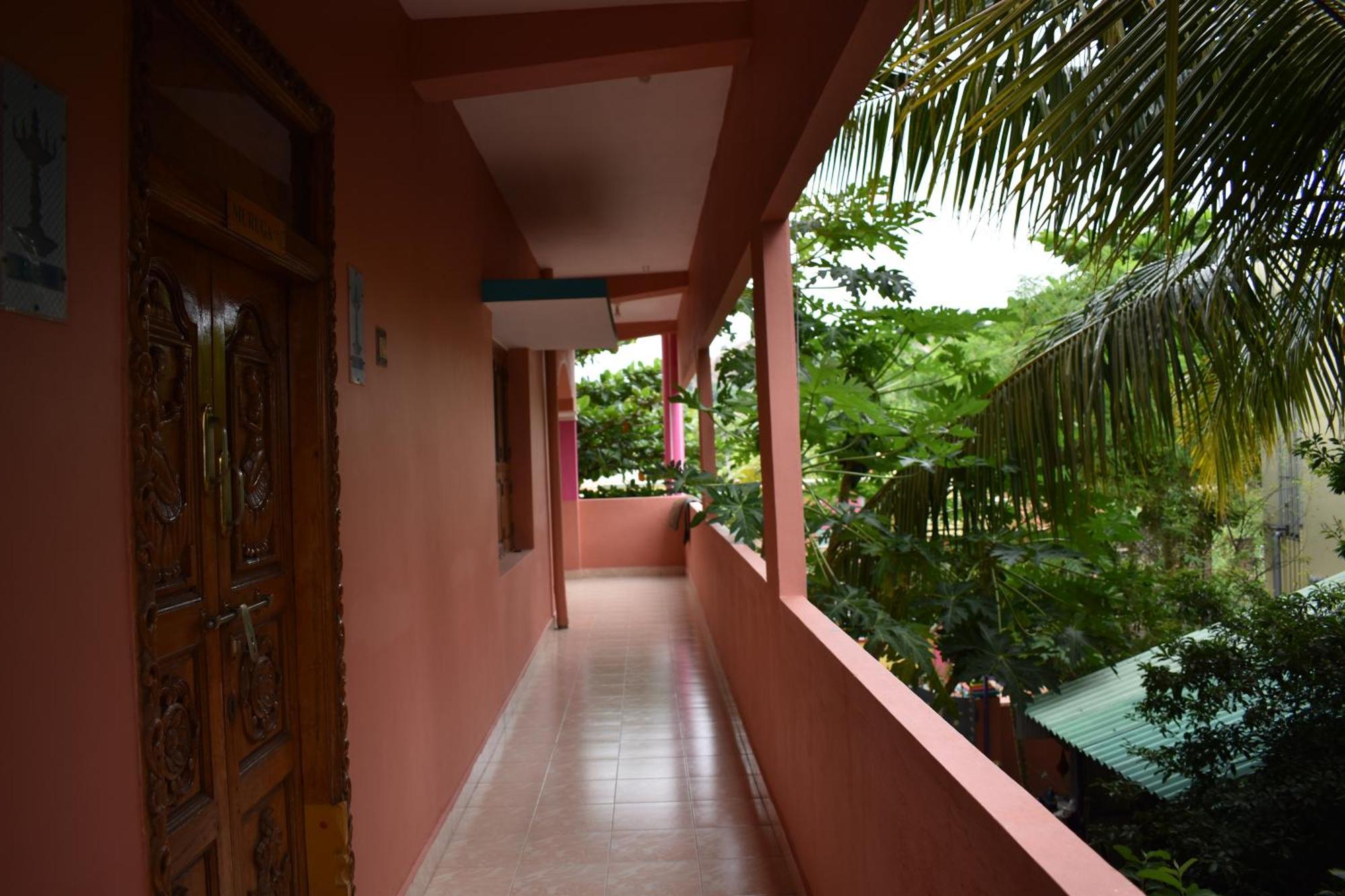 Rainbow Guest House Tiruvannāmalai Esterno foto