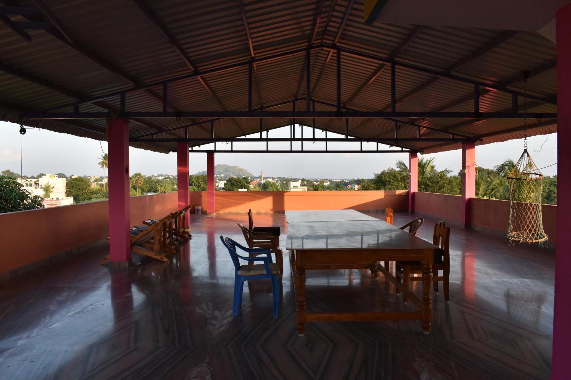 Rainbow Guest House Tiruvannāmalai Esterno foto
